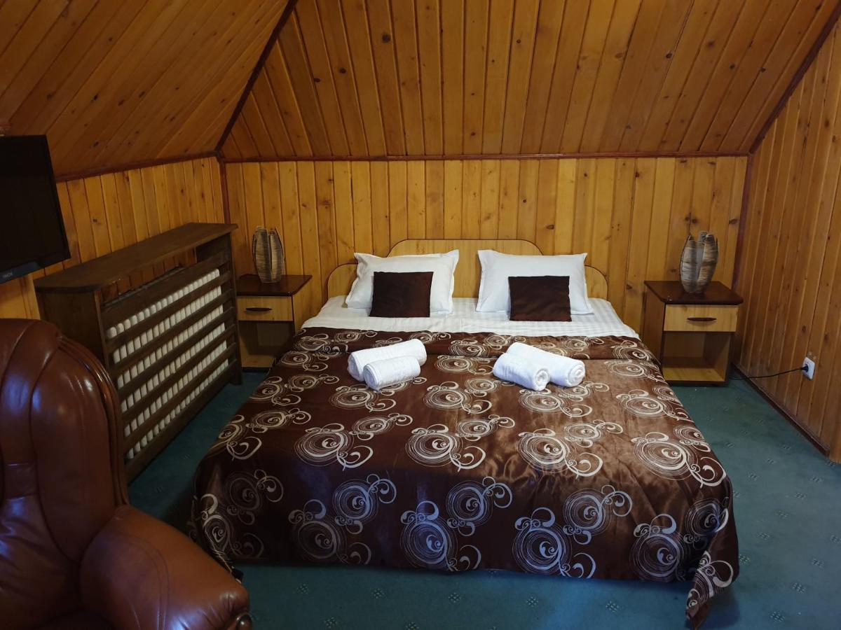 Hotel Bucegi Portile Regatului Pârâul Rece Bagian luar foto